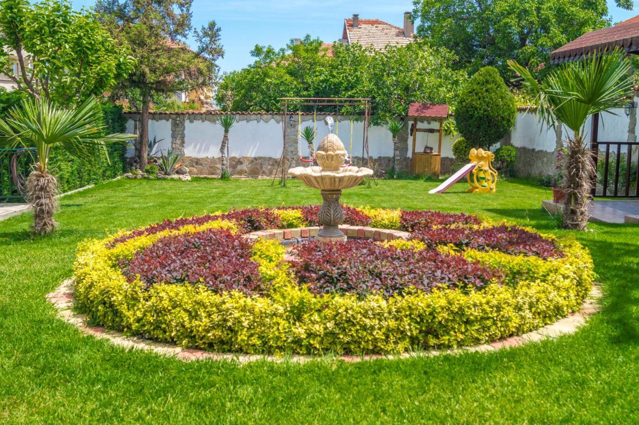Chrystal Guest House Obzor Dış mekan fotoğraf