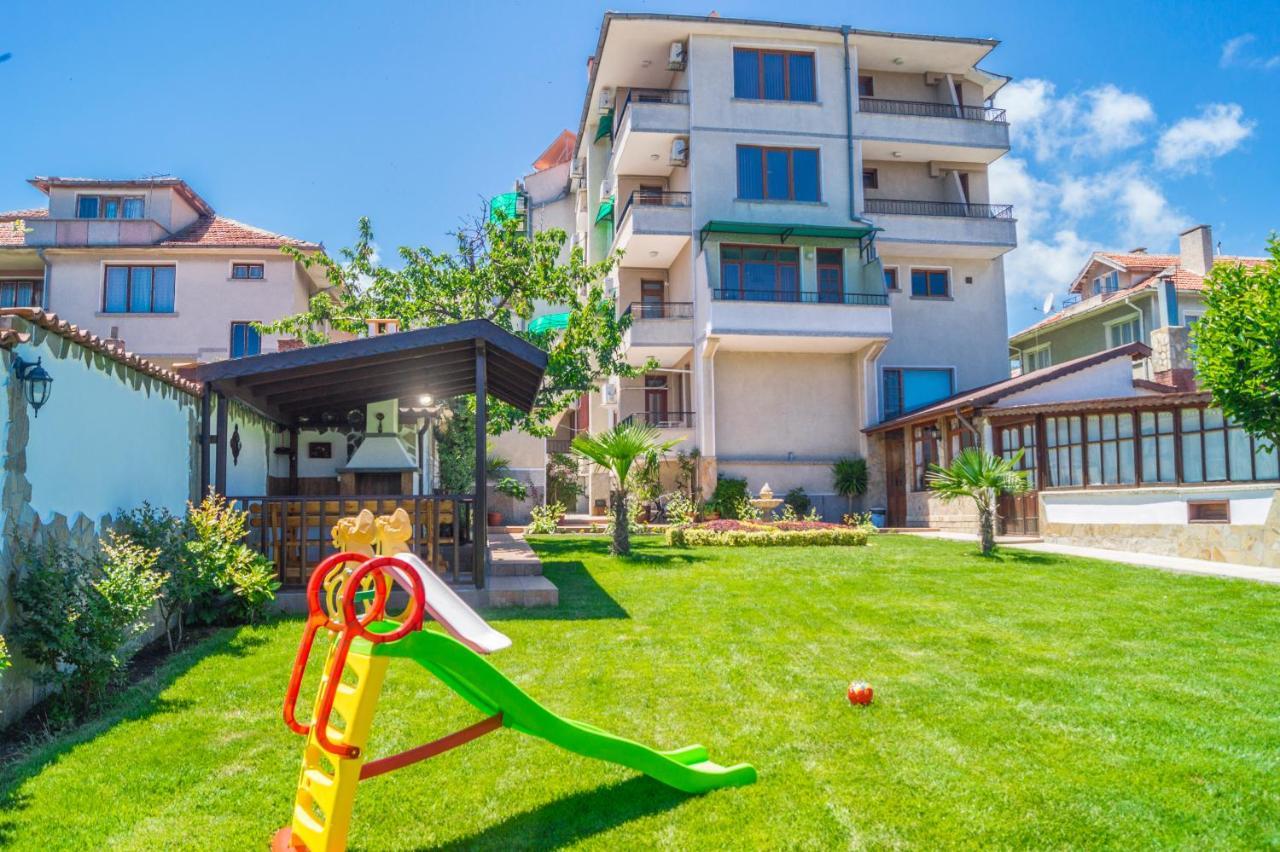 Chrystal Guest House Obzor Dış mekan fotoğraf