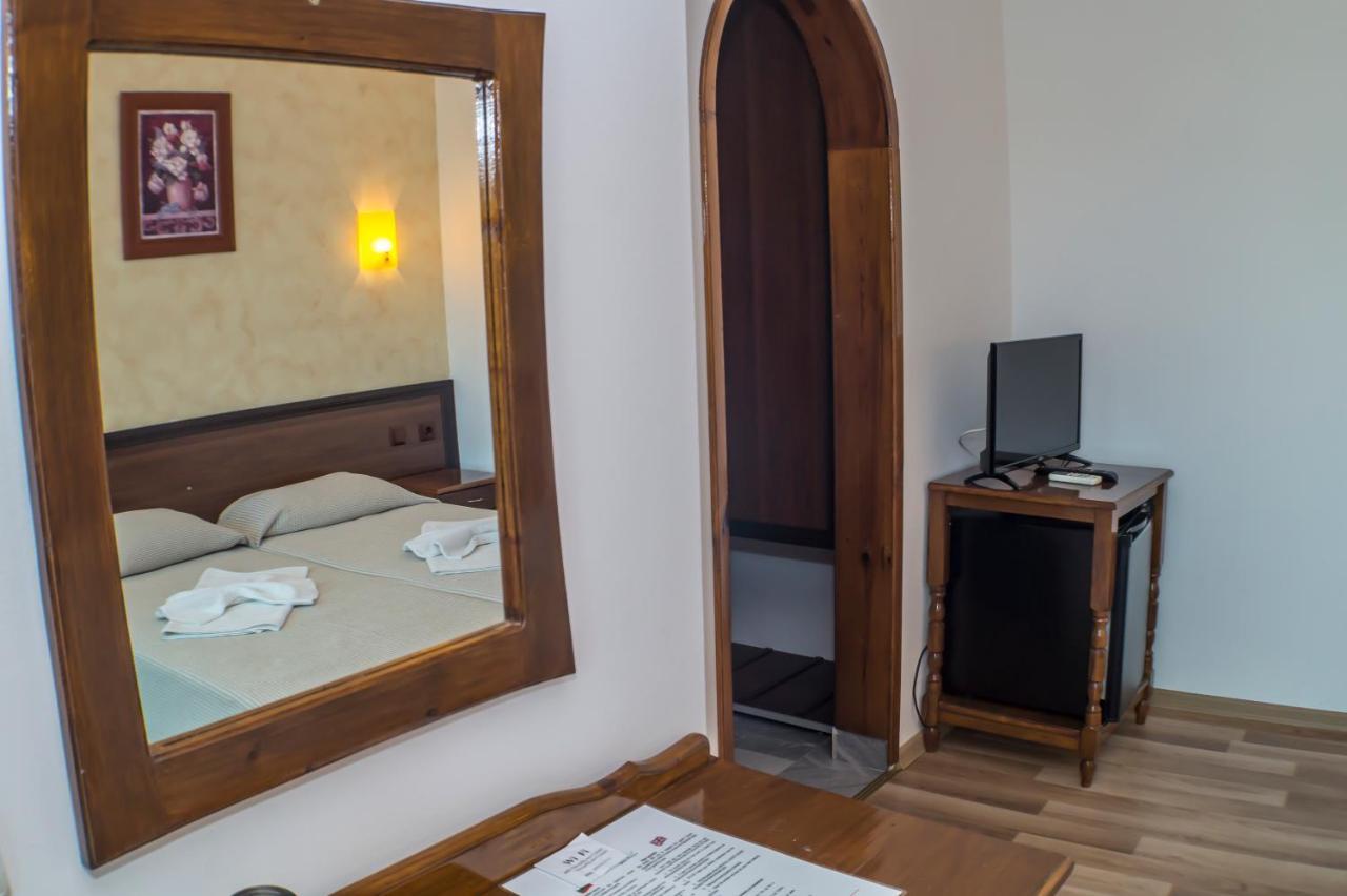 Chrystal Guest House Obzor Dış mekan fotoğraf