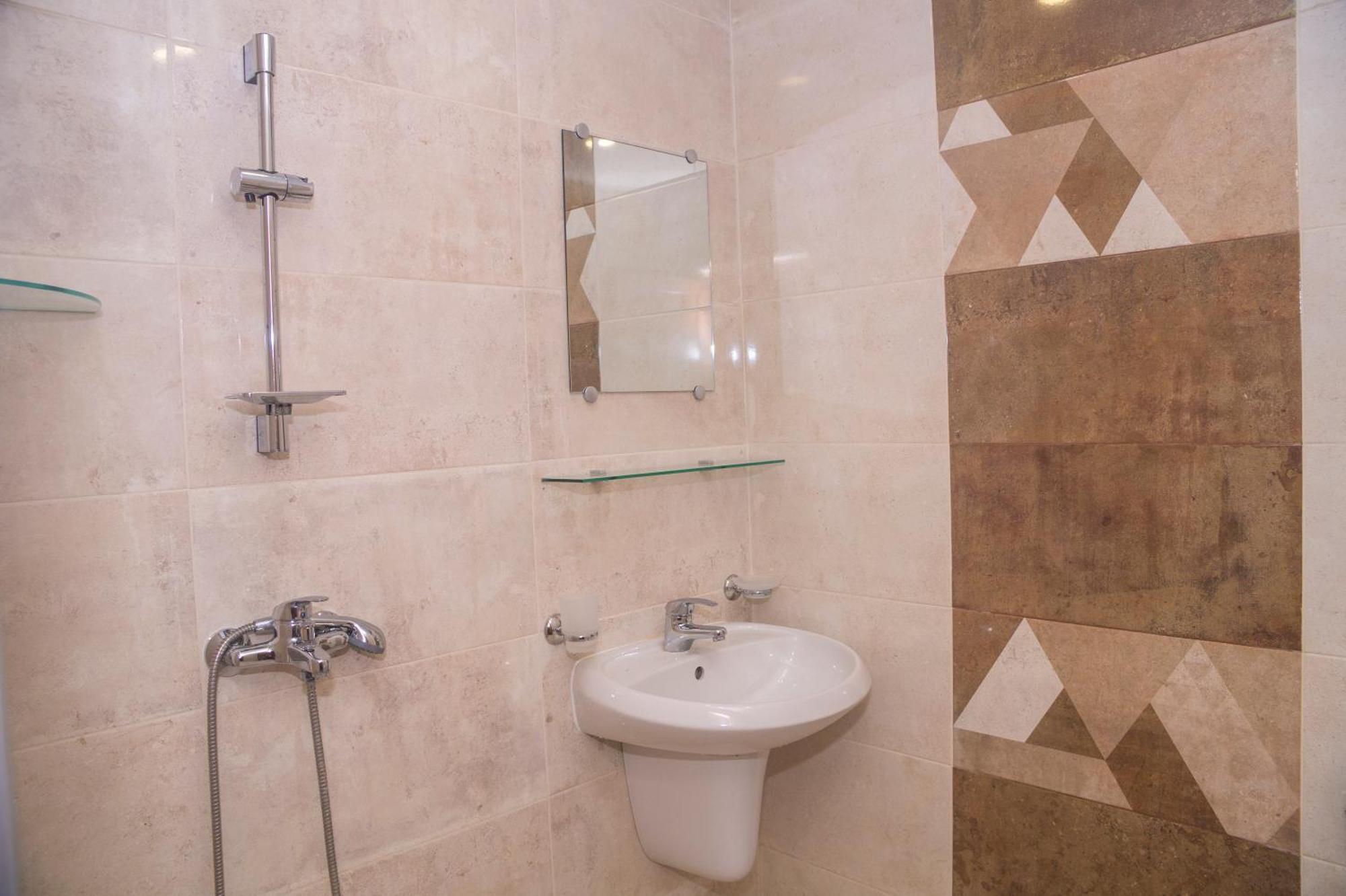 Chrystal Guest House Obzor Oda fotoğraf