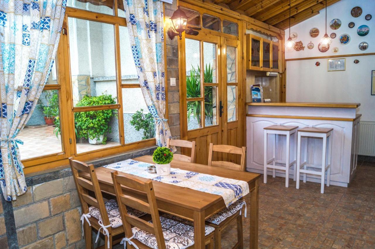 Chrystal Guest House Obzor Dış mekan fotoğraf
